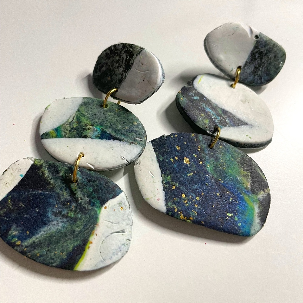 Ocean Breeze Oval Stud Earrings